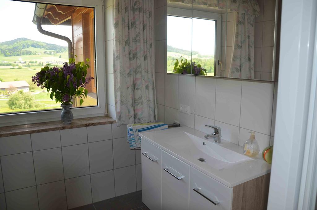 Ferienhaus Mitterbauer Oberhofen am Irrsee Room photo